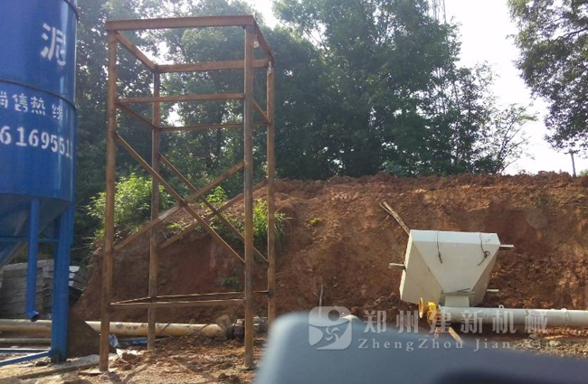 江西景德鎮300T穩定土拌和站現場(chǎng)案例