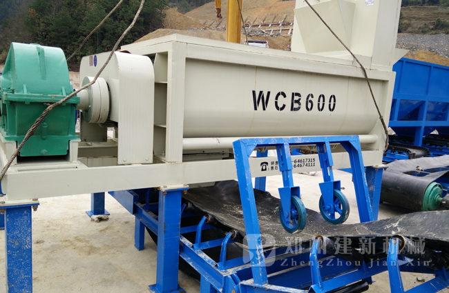 貴州凱里600噸穩定土拌和站現場(chǎng)案例