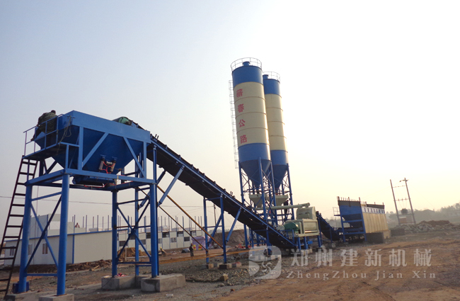 湖北薊春時(shí)產(chǎn)500噸穩定土拌和站現場(chǎng)案例