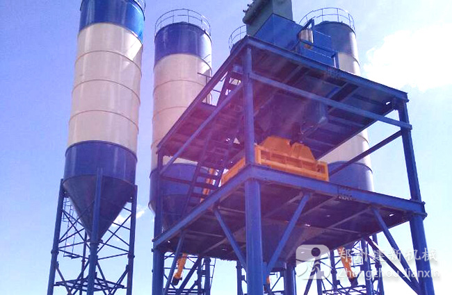 四川HZS120混凝土攪拌站設備安裝實(shí)例